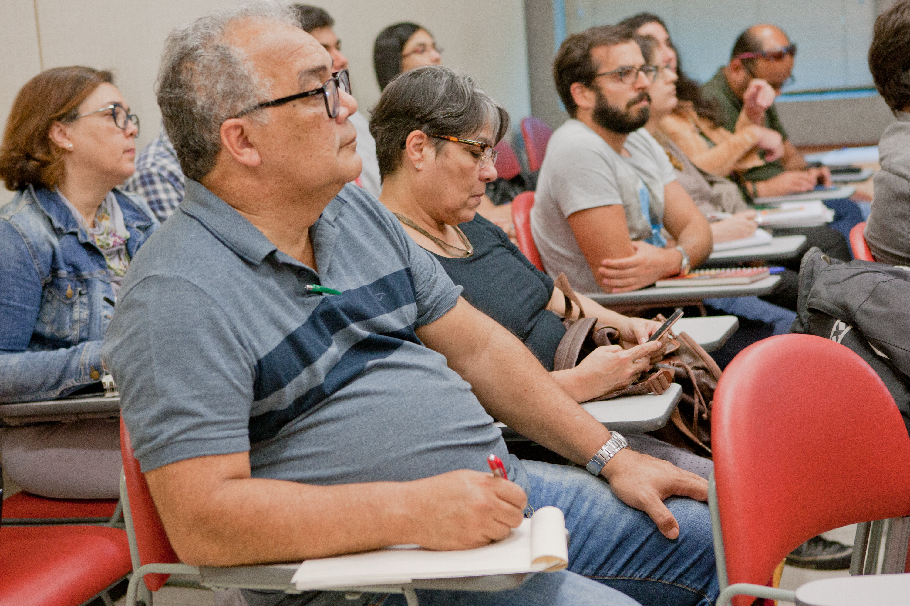Foto de alunos em sala de aula. Foto: Raquel Portugal