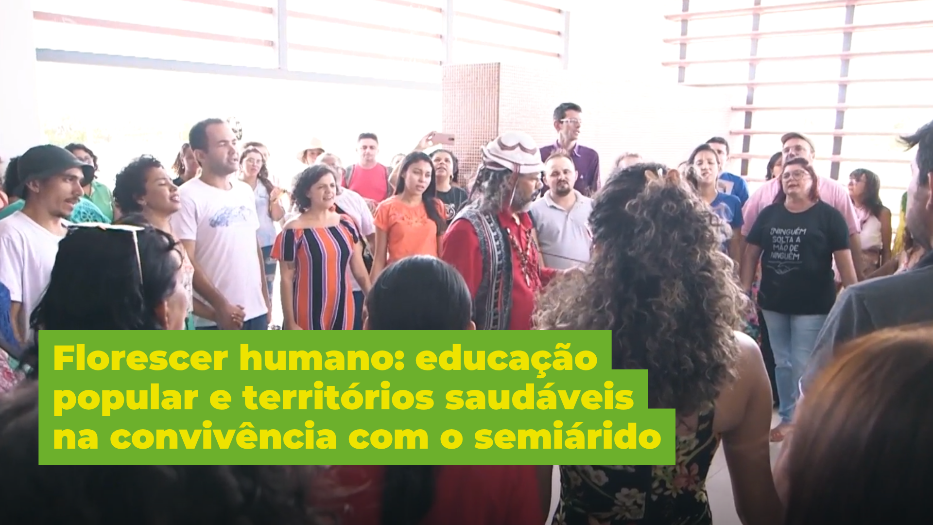 Frame do vídeo Florescer humano