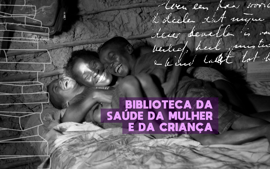 Arte em foto em preto e branco, com uma mulher e duas crianças, em cima de uma cama. Arte: Thays Coutinho/Ascom.