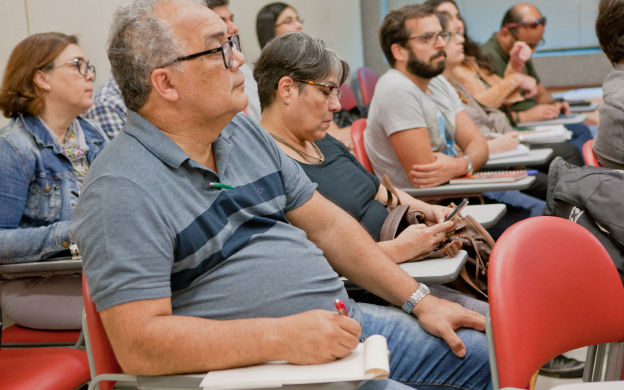 Foto de alunos em sala de aula. Foto: Raquel Portugal