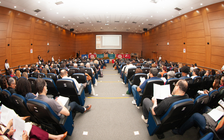 Participação do Icict na plenária final do X Congresso Interno da Fiocruz
