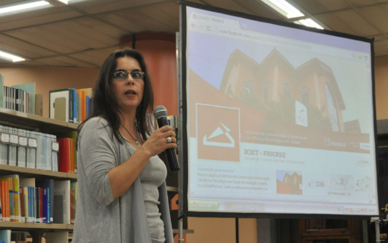 Cristiane d'Avila, coordenadora da Assessoria de Comunicação