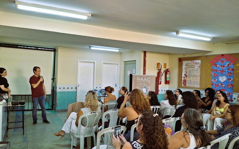 Pesquisador do Icict, Cristiano Boccolini, em sua fala durante o lançamento do projeto Niterói Amamenta+
