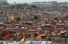 Vista de uma favela na zona norte do Rio de Janeiro. Foto: Raul Santana/Fiocruz Imagens..