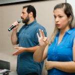 Seminário do Centro de Estudos: Deficiência, invisibilidade e acessibilidade: o que comunicação e informação têm a ver com isso?