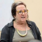 Ana Maria Costa, presidente do Cebes, abre disciplina "Política e políticas de saúde", de José Noronha